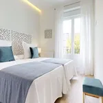 Rent 3 bedroom apartment of 66 m² in Madrid