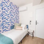 Rent 1 bedroom apartment of 30 m² in Málaga