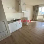 Rent 5 bedroom apartment of 101 m² in Créteil