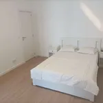 Rent a room in lisbon