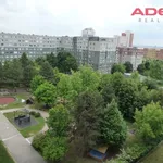 Pronajměte si 3 ložnic/e byt o rozloze 75 m² v Prague