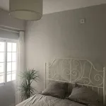 Rent a room of 92 m² in alicante