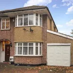 Rent 3 bedroom house in London