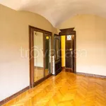 Rent 5 bedroom apartment of 107 m² in Torino