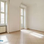 Affitto 3 camera appartamento di 125 m² in Turin