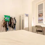 Rent a room in lisbon