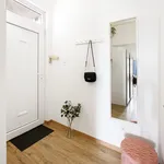 Rent 1 bedroom apartment of 46 m² in Budapest