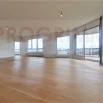 Miete 6 Schlafzimmer haus von 220 m² in Geneva