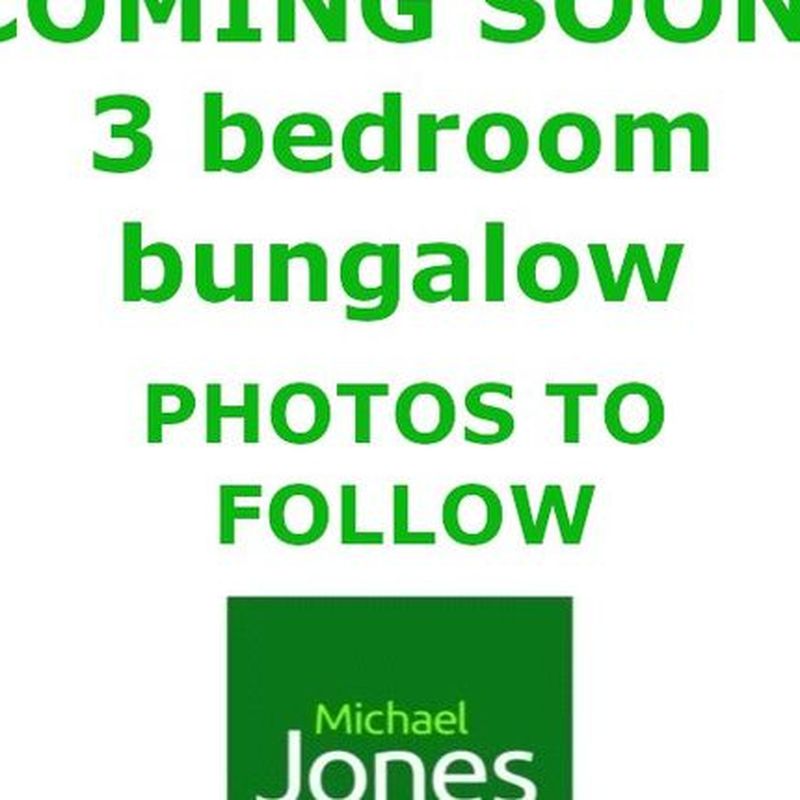 Bungalow to rent in Crabtree Lane, Lancing, West Sussex BN15