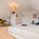 Louez une chambre de 270 m² à Valenciennes