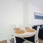 Rent 3 bedroom apartment of 80 m² in valencia