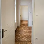 Rent 3 bedroom apartment of 65 m² in budapest