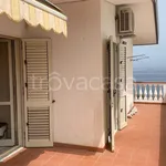 Rent 2 bedroom apartment of 80 m² in Briatico