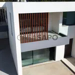 Rent 4 bedroom house of 280 m² in Quarteira