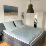 Rent 1 bedroom apartment of 70 m² in Frankfurt am Main