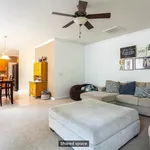 Rent 1 bedroom apartment in Colonial Village