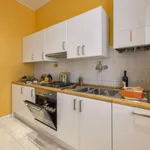 Rent 1 bedroom apartment of 65 m² in florence