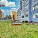 Pronajměte si 3 ložnic/e byt o rozloze 69 m² v Hranice