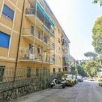 Rent 4 bedroom apartment of 98 m² in Genova