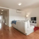 Rent 1 bedroom apartment of 75 m² in Lisbon