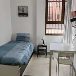 Rent a room of 110 m² in alcala_de_henares