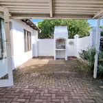 Rent 2 bedroom apartment of 65 m² in Jeffreys Bay