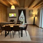 Miete 4 Schlafzimmer wohnung von 1615 m² in Berlin