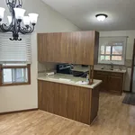 Rent 4 bedroom house in Edmonton