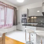 Pronajměte si 1 ložnic/e byt o rozloze 38 m² v Praha