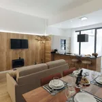 Rent 2 bedroom apartment of 77 m² in seville