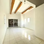 Maison de 179 m² avec 7 chambre(s) en location à Gignac