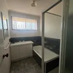 Rent 3 bedroom house in Pakenham