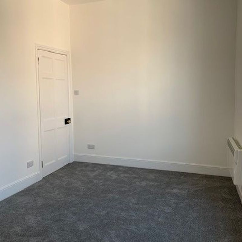 Property to rent in High Street, Honiton EX14