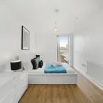 Rent 2 bedroom flat of 1000 m² in Birmingham