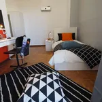 Rent a room in turin