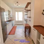 Rent 2 bedroom apartment of 65 m² in Genoa