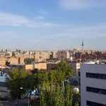 Rent a room of 85 m² in madrid