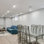 Appartement de 1323 m² avec 3 chambre(s) en location à Toronto (Humberlea-Pelmo Park)