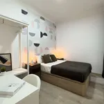 Rent a room of 70 m² in barcelona