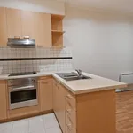 Rent 2 bedroom apartment in Melbourne