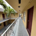 Rent 3 bedroom apartment of 2454 m² in Pembroke Pines