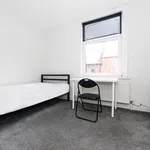 Rent 4 bedroom house in Leeds