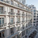 Rent 1 bedroom apartment of 620 m² in Paris