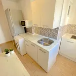 Rent 4 bedroom apartment in Seville