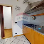 Rent 3 bedroom apartment of 100 m² in Perugia