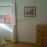 Rent a room in Madrid']