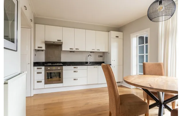 Huur 3 slaapkamer appartement van 94 m² in Zaandam