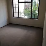 Rent 1 bedroom apartment in Randburg