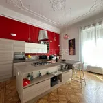 Rent 3 bedroom apartment of 110 m² in Genova