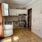 Rent 3 bedroom apartment of 90 m² in Porto